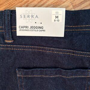 NEW Serra Women's Size Medium 8-10 Capri Jeggings Denim Elastic Waist Aldi